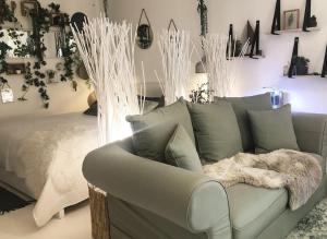 Fotografia z galérie ubytovania Gard - Maison Loft exotique & Jacuzzi privatif v destinácii Beaucaire