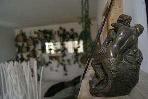 Fotografia z galérie ubytovania Gard - Maison Loft exotique & Jacuzzi privatif v destinácii Beaucaire