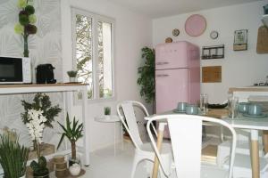 Fotografia z galérie ubytovania Gard - Maison Loft exotique & Jacuzzi privatif v destinácii Beaucaire