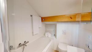 Ένα μπάνιο στο Brunaida