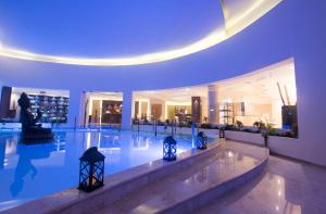 Bazén v ubytování Seadust Cancun Family Resort - All Inclusive nebo v jeho okolí
