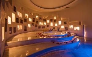 Bazén v ubytování Seadust Cancun Family Resort - All Inclusive nebo v jeho okolí