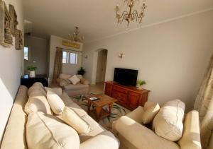 Kép White Villa 6 BR-38-Ph5 szállásáról Gurdakában a galériában
