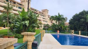 Bazén v ubytovaní Judith Apartment-Lovely duplex in Benalmadena alebo v jeho blízkosti