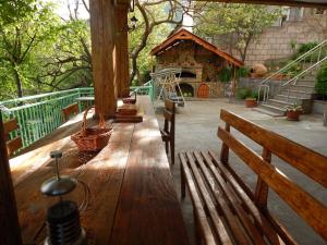 Balcone o terrazza di Guest House Anahit Ijevan