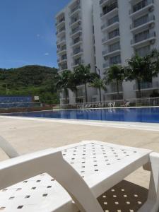 Bazén v ubytování Espectacular y cómodo Apartamento en Girardot WiFi nebo v jeho okolí