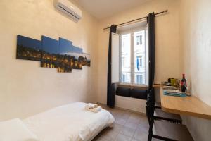 Łóżko lub łóżka w pokoju w obiekcie POPOLO PEN 56 Apartament
