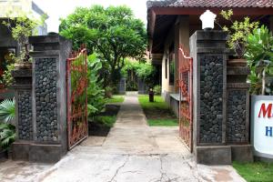 Zahrada ubytování Magus Homestay