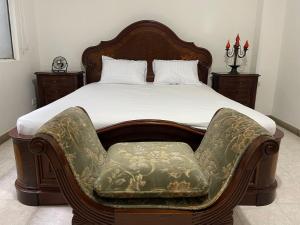 Een bed of bedden in een kamer bij Quiet apartment in Laureles