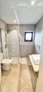 Gallery image of Casa Cochilia - Camera Privata in Localitatea Tuzla in Tuzla