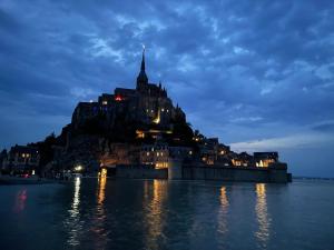 Fotografia z galérie ubytovania Agréable maison côté le mont saint Michel v destinácii Pontorson