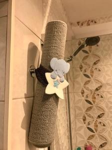 A bathroom at El rincón de Manolita. #2