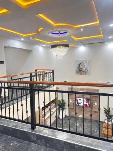 Foto sihtkohas Lagos asuva majutusasutuse De Rigg Place Embassy galeriist