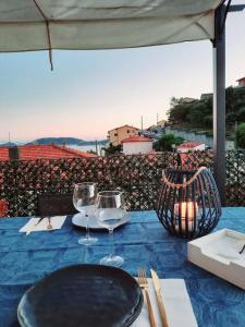 Reštaurácia alebo iné gastronomické zariadenie v ubytovaní La Terrazza sul Golfo dei Poeti tra Lerici e le Cinque Terre