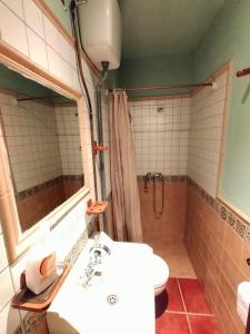 Łazienka w obiekcie Don Camino Low Cost