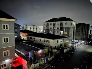 Luxury 2 Bedroom family Apartment in Yaba Lagos