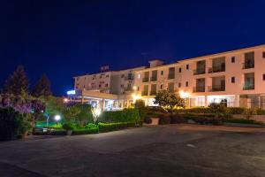 O edifício em que o hotel se localiza