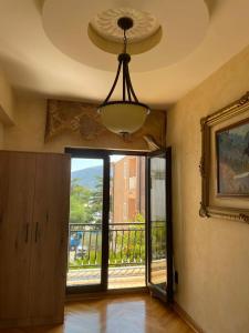 Nespecifikovaný výhled na hory nebo výhled na hory při pohledu z apartmánu
