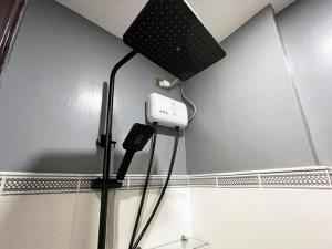 Koupelna v ubytování mySTAY Hotel BGC South
