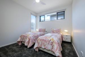 Serenity Halls Gap 4 Absolute NP Frontage客房内的一张或多张床位
