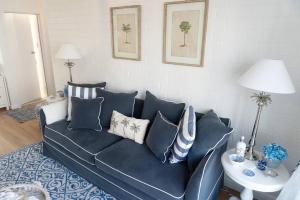 格雷奈爾格的住宿－Luxurious Beach Front Apt with Ocean View Balcony，相簿中的一張相片