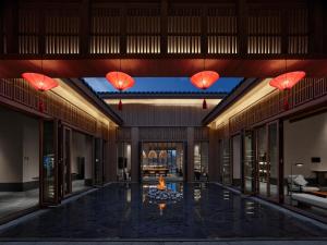 Bazén v ubytování Angsana Chengdu Wenjiang nebo v jeho okolí