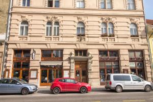 Budova, v ktorej sa apartmán nachádza