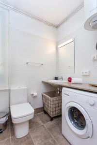 Koupelna v ubytování Stay U-nique Apartments Fira BCN