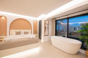 Galeriebild der Unterkunft Luxury and Special Design Villa in Hisarönü Center -Villa Bling Premium in Fethiye