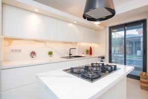 Galeriebild der Unterkunft Luxury and Special Design Villa in Hisarönü Center -Villa Bling Premium in Fethiye