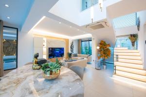 Galeriebild der Unterkunft Luxury and Special Design Villa in Hisarönü Center -Villa Bling Premium in Fethiye