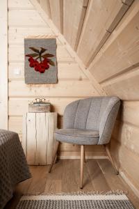Posedenie v ubytovaní Osada Roztoki - Luxury Chalets