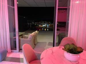 Posedenie v ubytovaní Apartament Faltom 26 Yacht Park z tarasem