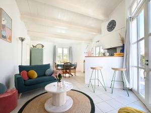 Posedenie v ubytovaní Maison Familiale Calme avec Jardin et Terrasse Plein Sud - Les Portes-en-Ré - FR-1-434-103