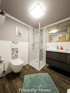 Koupelna v ubytování Friendly Home - Doppelappartement "Vitality" Koeln Bonn Phantasialand