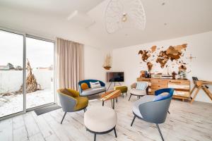 Posedenie v ubytovaní Maison pour 9 - Jacuzzi - 300m de la plage