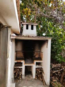 Fotografia z galérie ubytovania Casa con jardín y barbacoa en Cunit v destinácii Cunit + 10 fotografií