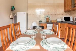 Gallery image of Casa da Olides - T3 in Santana +20 photos