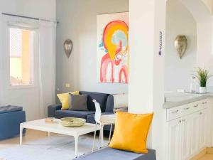 Afbeelding uit fotogalerij van Spacious Design Apt in Gouna at Infinity Pool and Lagoon View in Hurghada