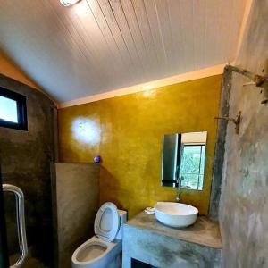 Ванна кімната в Phulipa Jungle Camp