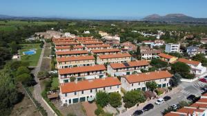 The surrounding neighborhood or a neighborhood close to the holiday home