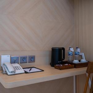 Estris per fer te o cafè a The Risman Hotel At Jakarta Airport CBC