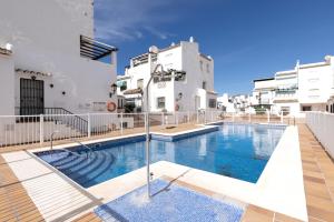 Πισίνα στο ή κοντά στο Los Flamencos Manilva apartment