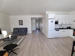 Afbeelding uit fotogalerij van ALEX - bright, stylish apartment with sauna, built in 2023 in Närpiö