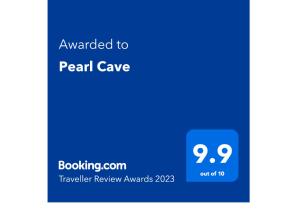 Sijil, anugerah, tanda atau dokumen lain yang dipamerkan di Pearl Cave Cabanas & Resturant