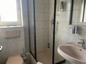 Koupelna v ubytování Harzhotel Warnstedter Krug