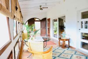 A television and/or entertainment centre at Finca Andi, Entspannung pur!