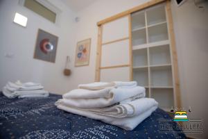 Kép "CASA GALLUPPI", stanza privata in centro a Cosenza con bagno e ampia doccia, FREE HIGH SPEED WI-FI, NETFLIX szállásáról Cosenzában a galériában