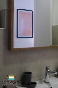 Kép "CASA GALLUPPI", stanza privata in centro a Cosenza con bagno e ampia doccia, FREE HIGH SPEED WI-FI, NETFLIX szállásáról Cosenzában a galériában