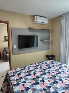 TV a/nebo společenská místnost v ubytování Apartamento com Garagem Cabo Frio